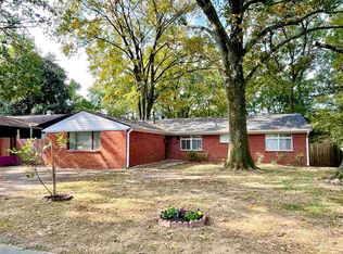 441 Green Acres Rd, Memphis, TN 38117