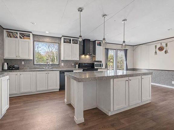 3rd image of 30595 Skelly Rd