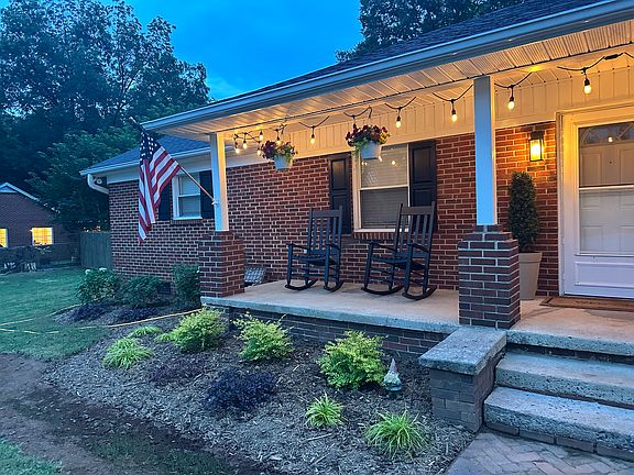 3rd image of 308 Planetree Dr