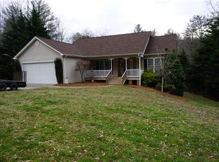 1018 Cambridge Ct, Lenoir, NC 28645