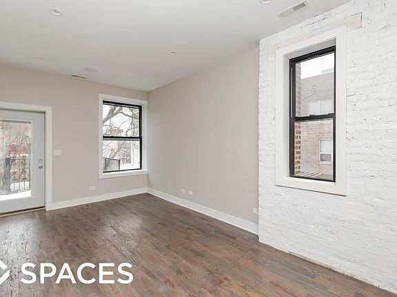5th image of 1215 N Wolcott Ave APT 2R
