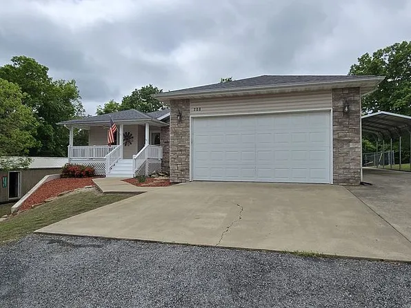 200 Old Meadow Ln, Branson, MO 65616