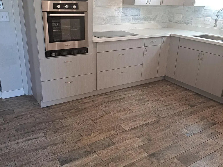 Modern kitchen
