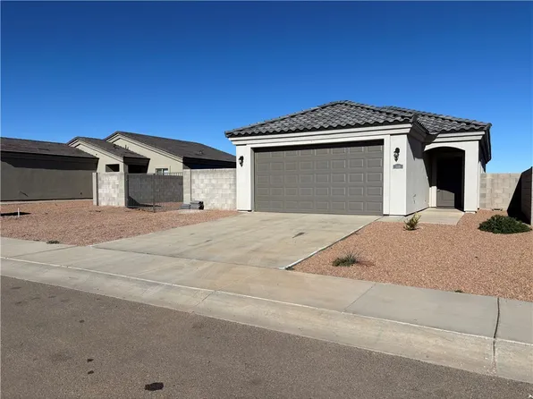 3319 E Farm Crest Ave, Kingman, AZ 86409