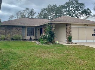 2215 Danwood Dr, Spring Hill, FL 34606
