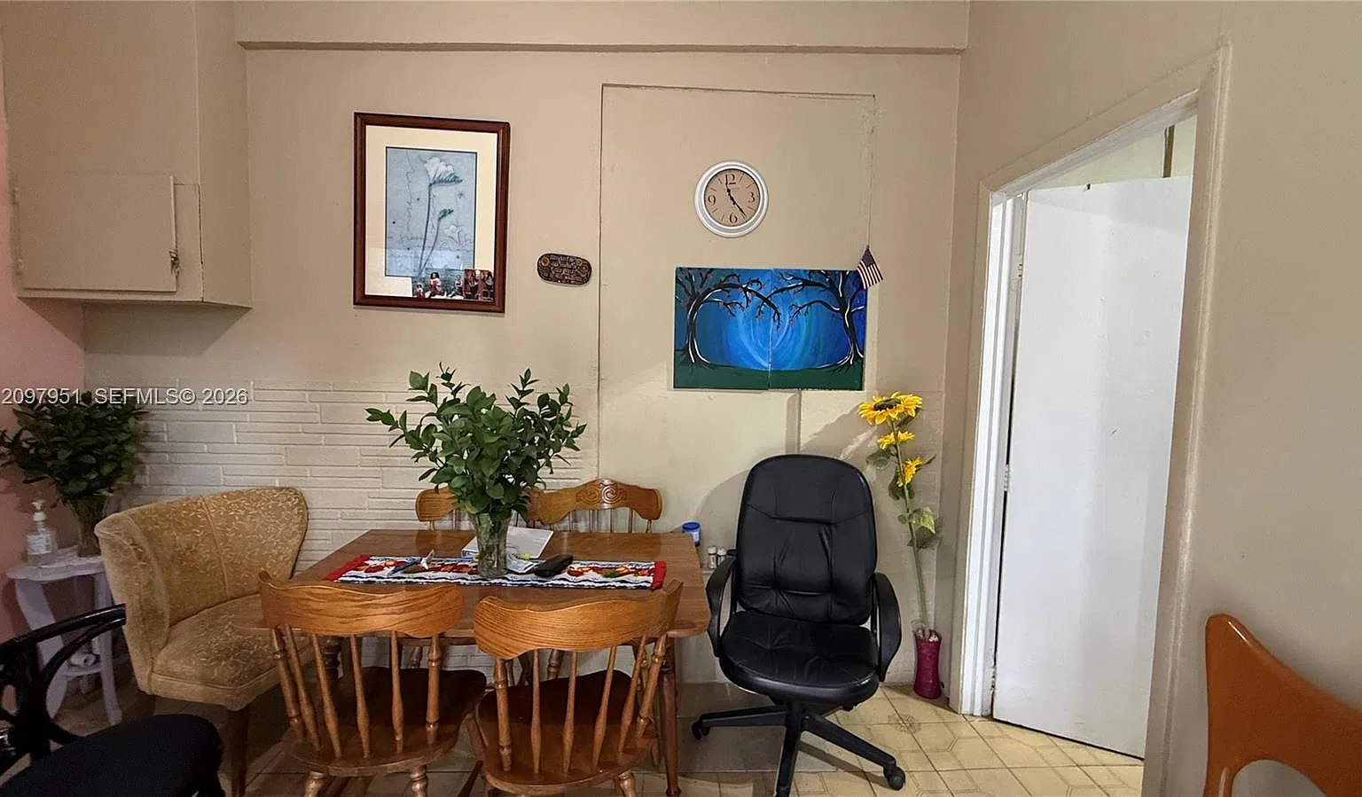 Avocado Estates — Photo 2