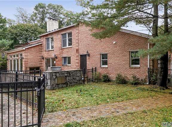 3rd image of 9 Ferncote Ln