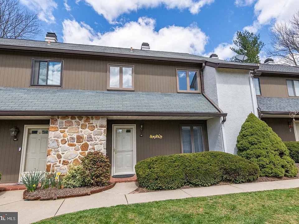 114 Pinecrest Ln