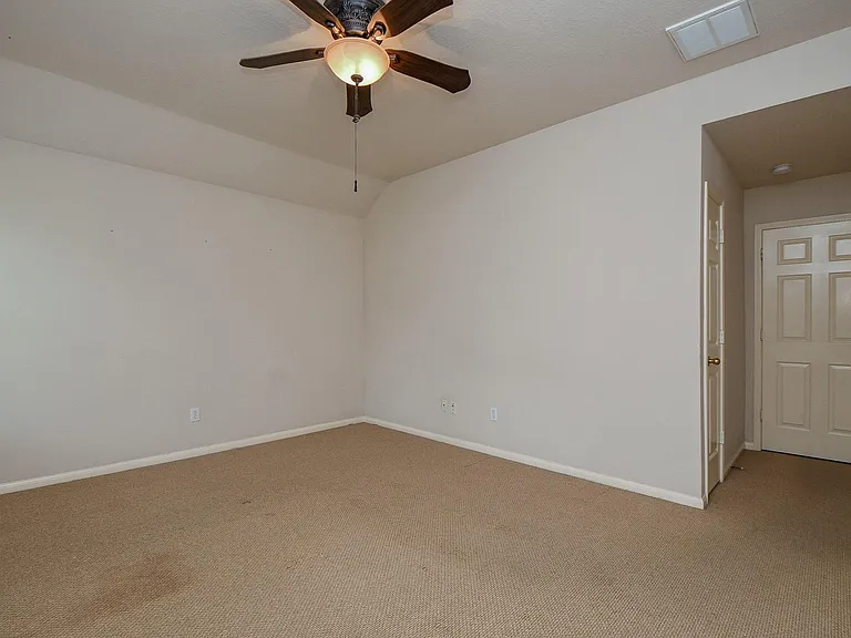 7218 Fox Hall Ln — Photo 15