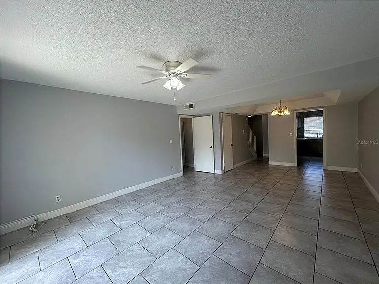 7502 Bolanos Ct — Photo 8