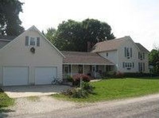 2089 Poor Farm Rd, Jacksonville, IL 62650