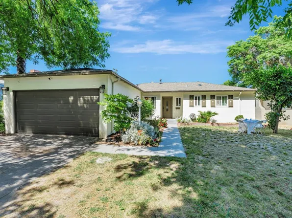 2105 Geneva Dr, Modesto, CA 95350