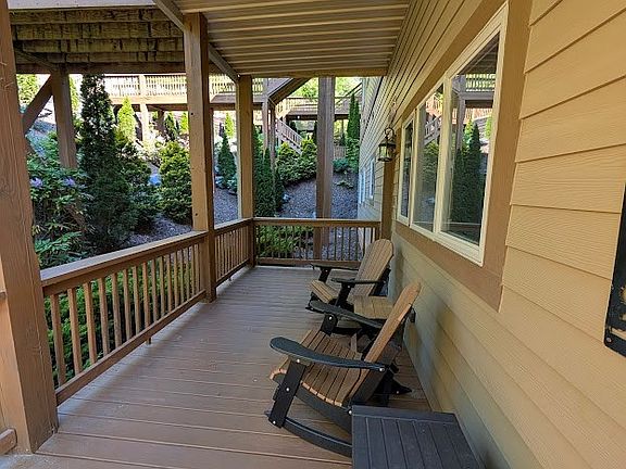 4th image of 604 Sawgrass Dr Unit 6