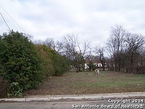 3rd image of 5123 Bartmer Ave