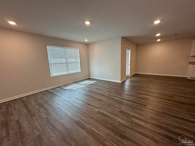 4014 Whitetail Ln — Photo 4