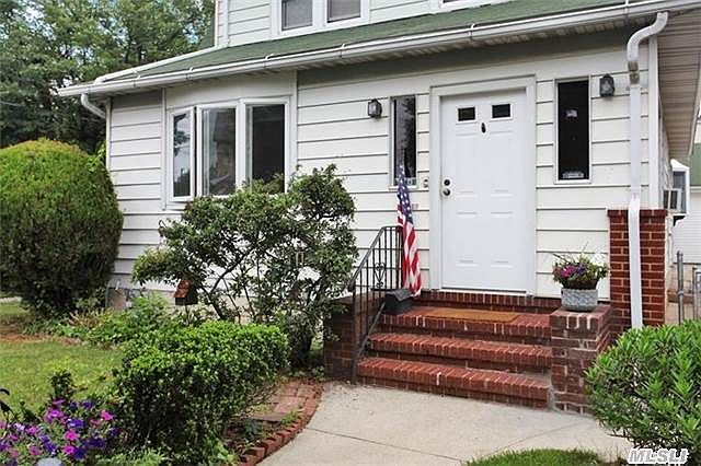 1st image of 20 Herkomer St