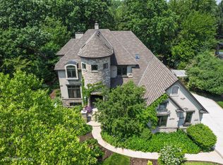 22 Yorkshire Woods, Oak Brook, IL 60523