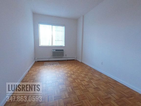 5th image of 6608 Austin St APT 6H