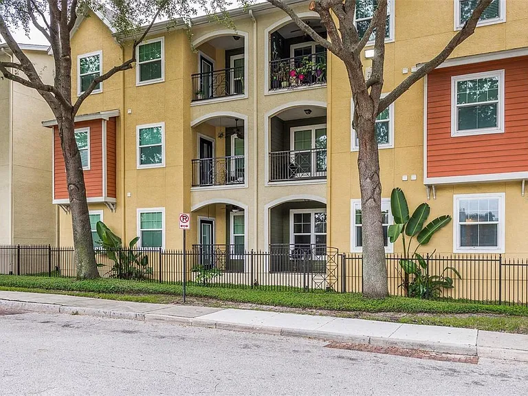 1810 E Palm Ave #7104 — Photo 7