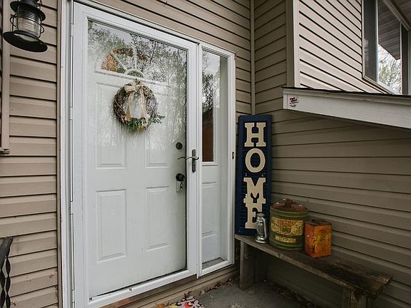 2nd image of 708 Woodland Dr