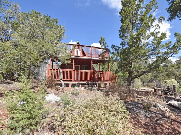 30 Juniper Rd, Jemez Springs, NM 87025