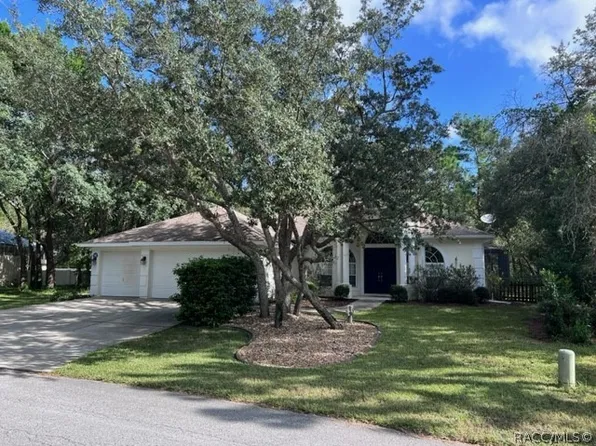 18 Euphorbia Ct, Homosassa, FL 34446