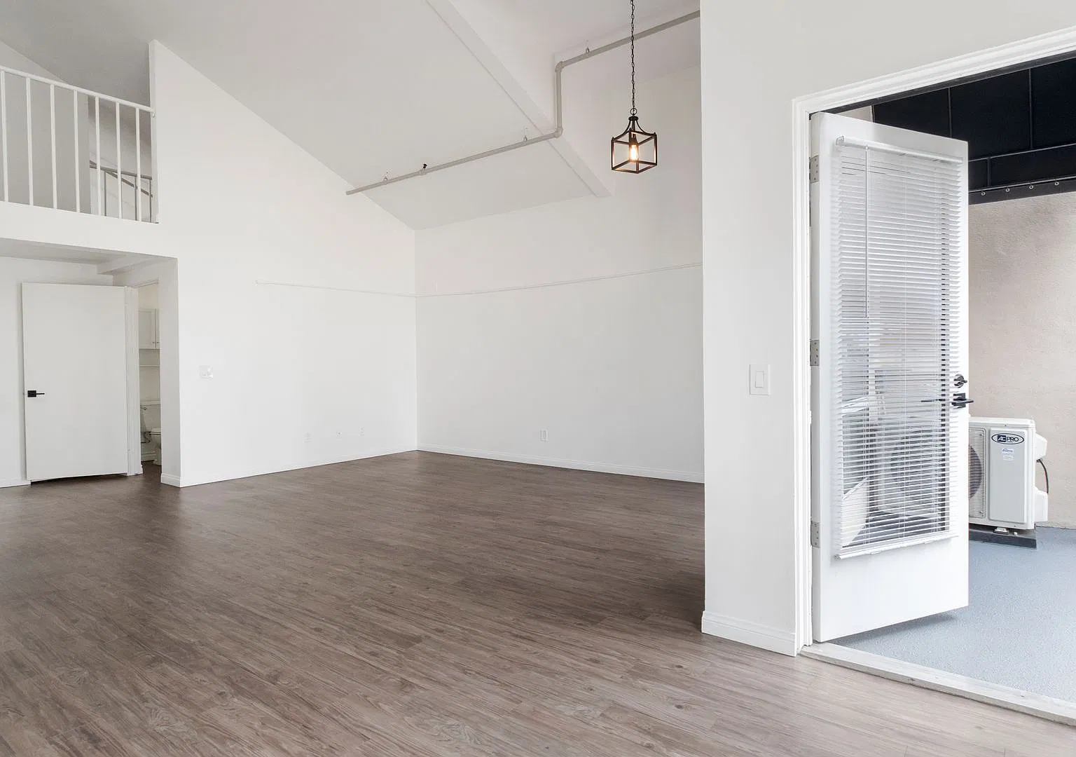 Cornerstone Lofts — Photo 3
