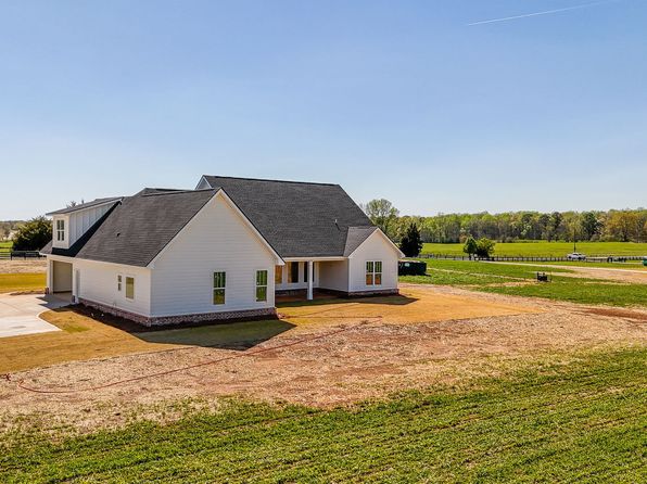 284 Community House Rd, Barnesville, GA 30204