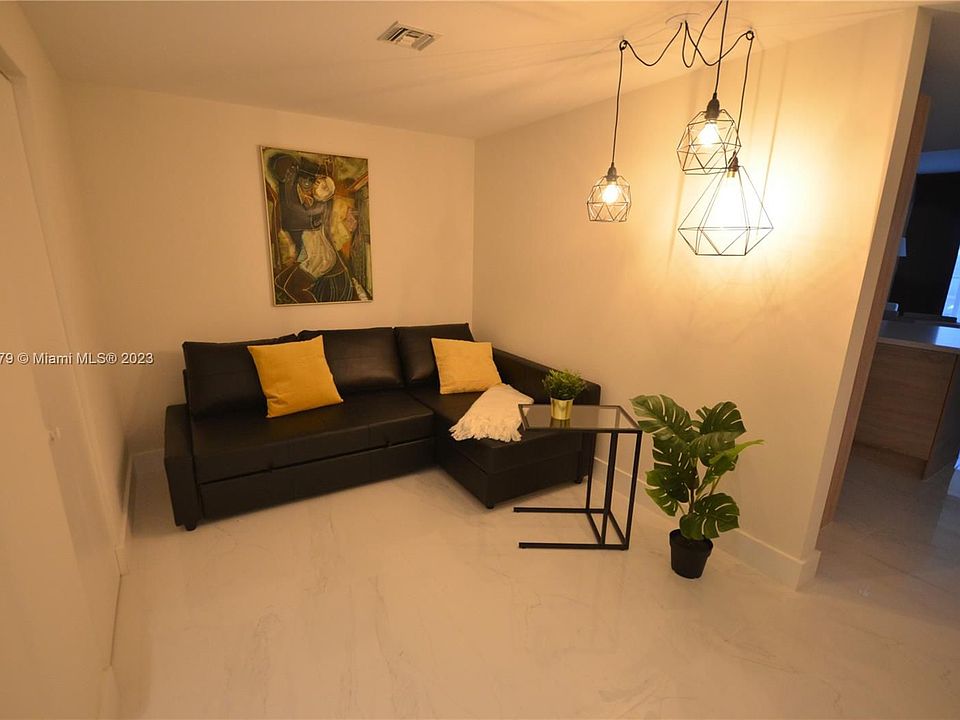 1st image of 16385 Biscayne Blvd Unit 2603