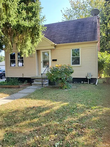 24301 Boston St Photo 1