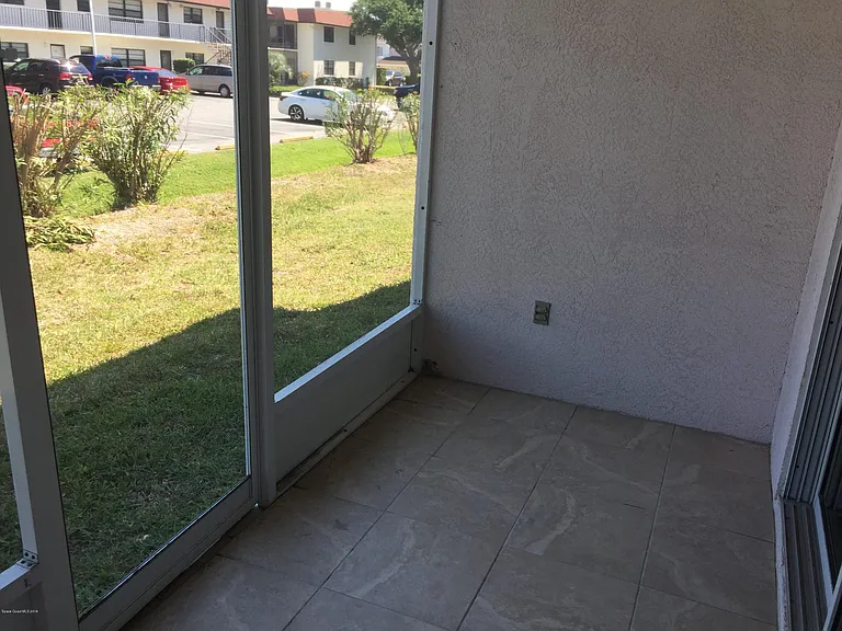 250 Saint Lucie Ln #8 — Photo 27