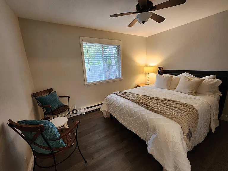 725 Rocky Road Dr — Photo 10