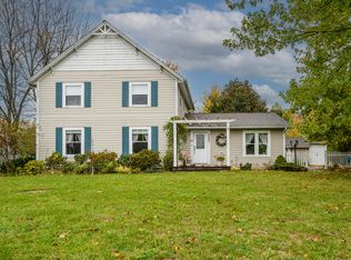 5665 W Phillips Rd, Three Oaks, MI 49128