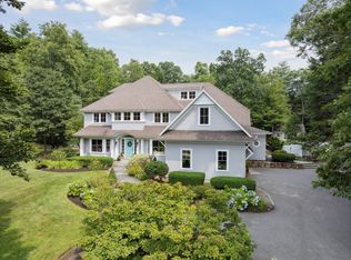 84 Hickory Rd, Hampstead, NH 03841