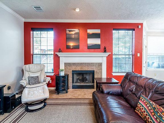 5th image of 17410 Jade Springs Dr