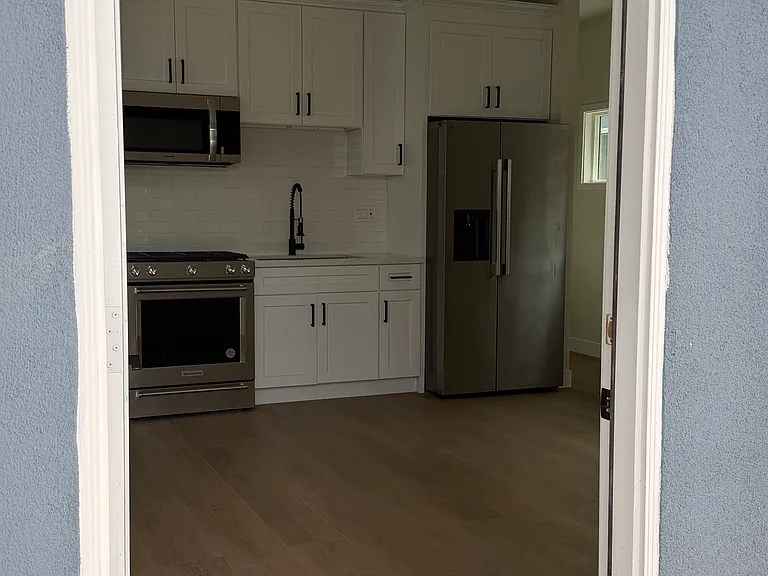 1608B S Songish St — Photo 3