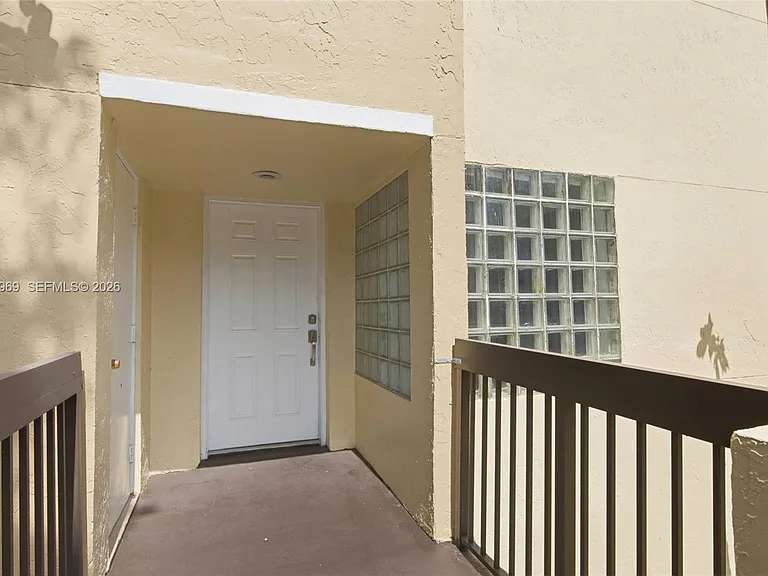 8855 SW 131st Ct #202 — Photo 4