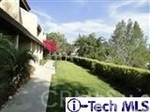 9542 Via Venezia, Burbank, CA 91504