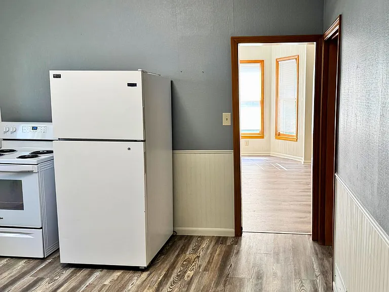 Kitchen - new floors, new stove, newer refrigerator