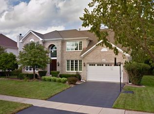 643 Commons Rd, Naperville, IL 60563