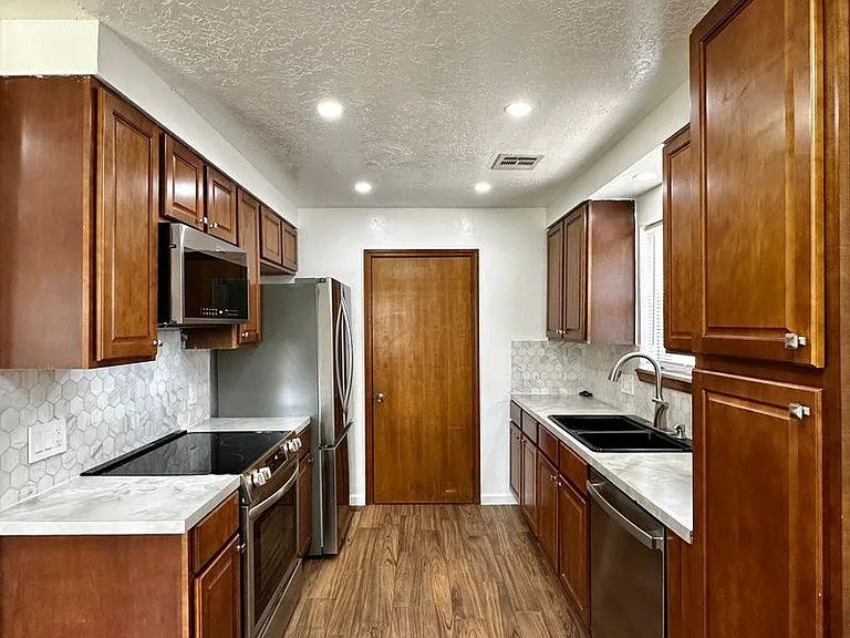 6509 SW Oak Cliff Ave — Photo 9