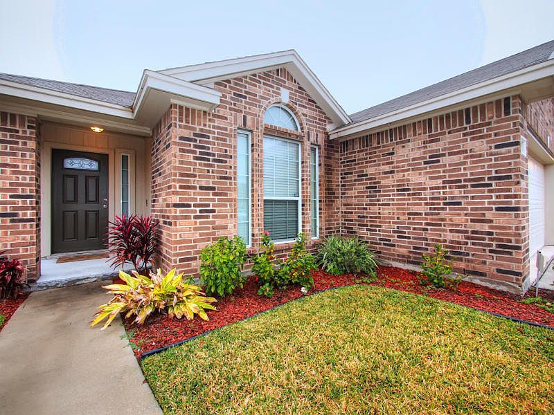 1st image of 3837 Los Arroyos Dr
