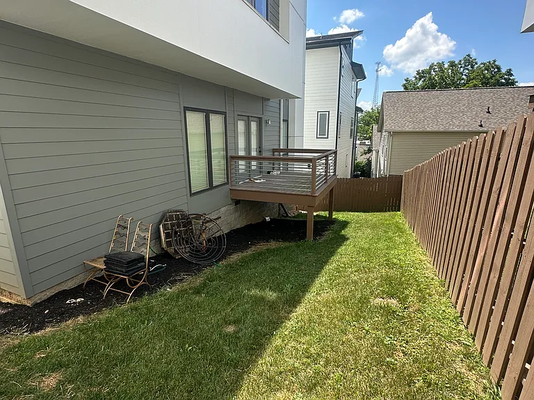 3308B Trevor St — Photo 17