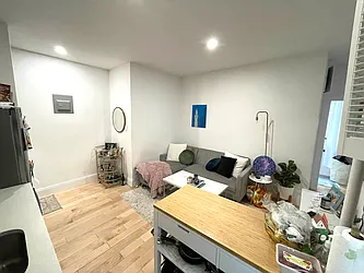 Rented by LJ Sloane Management