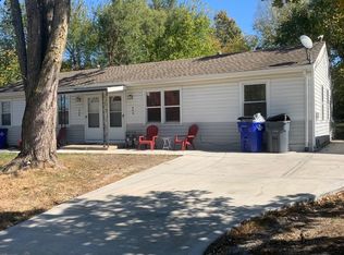 406 N Monroe St, Olathe, KS 66061