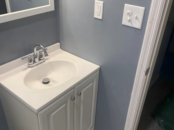 104 Regent Cir, Oak Ridge, TN 37830