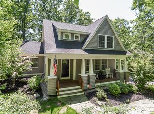 2 Blueberry Ln, Kittery, ME 03904