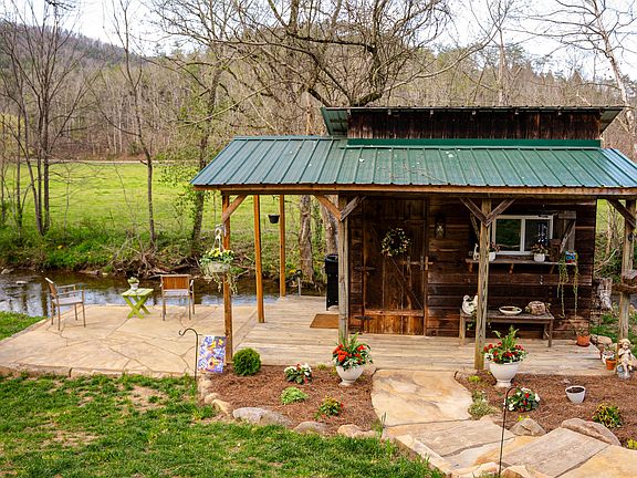 54th image of 4242 Pearl Valley Rd