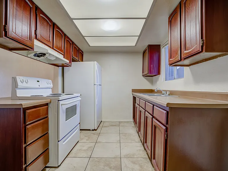 The Monica Apartments Kitchen