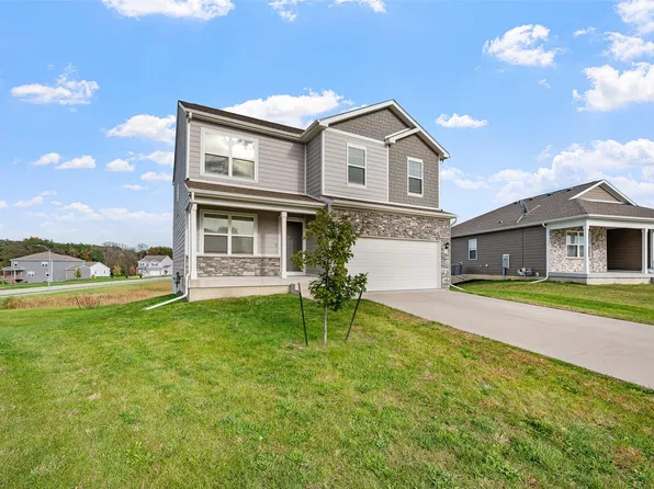 4175 Cheyenne Ct, Waukee, IA 50263